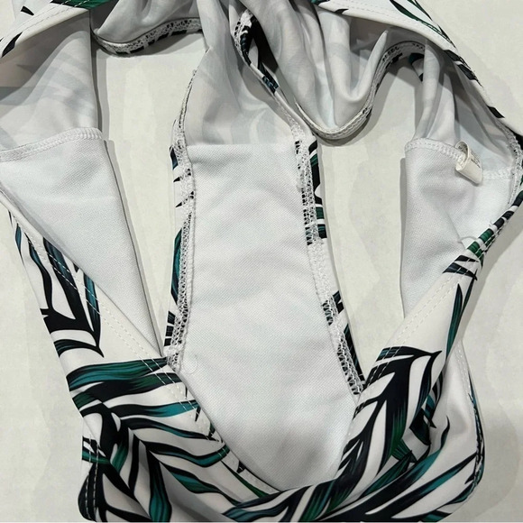 SHEIN floral bikini bottoms Size Large - Picture 7 of 7